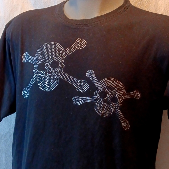 Bitter & Twisted Skull Crossbones Tee Shirt T-Shirt - Picture 3 of 5
